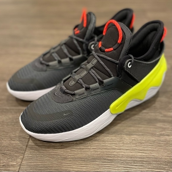 Nike Distorted DNA Black White Volt Sz 10.5 - Picture 4 of 6